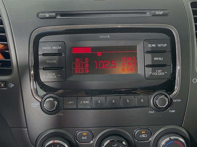 Used 2017 Kia Forte LX FWD image 14