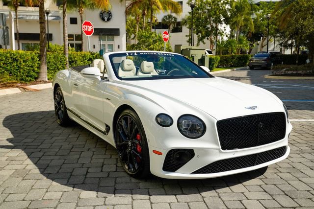 Used 2024 Bentley Continental GT Speed image 38