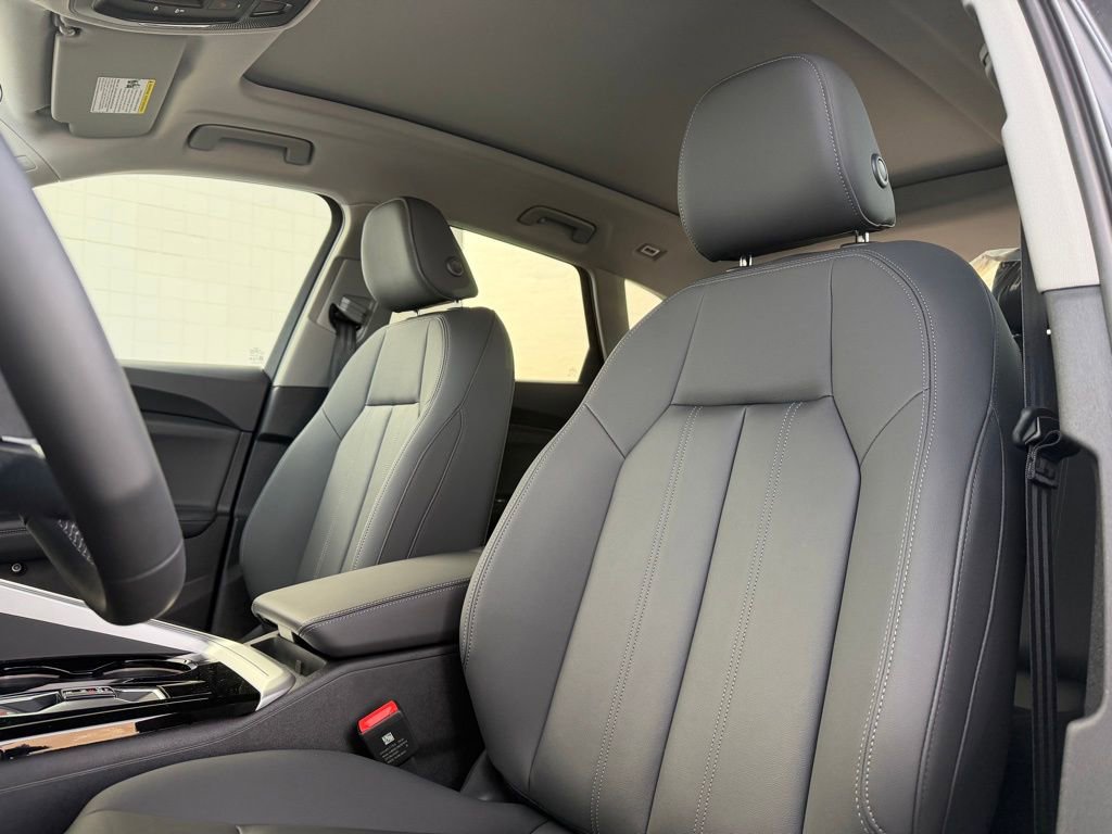 New 2025 Audi Q5 Premium Plus AWD/4WD image 4