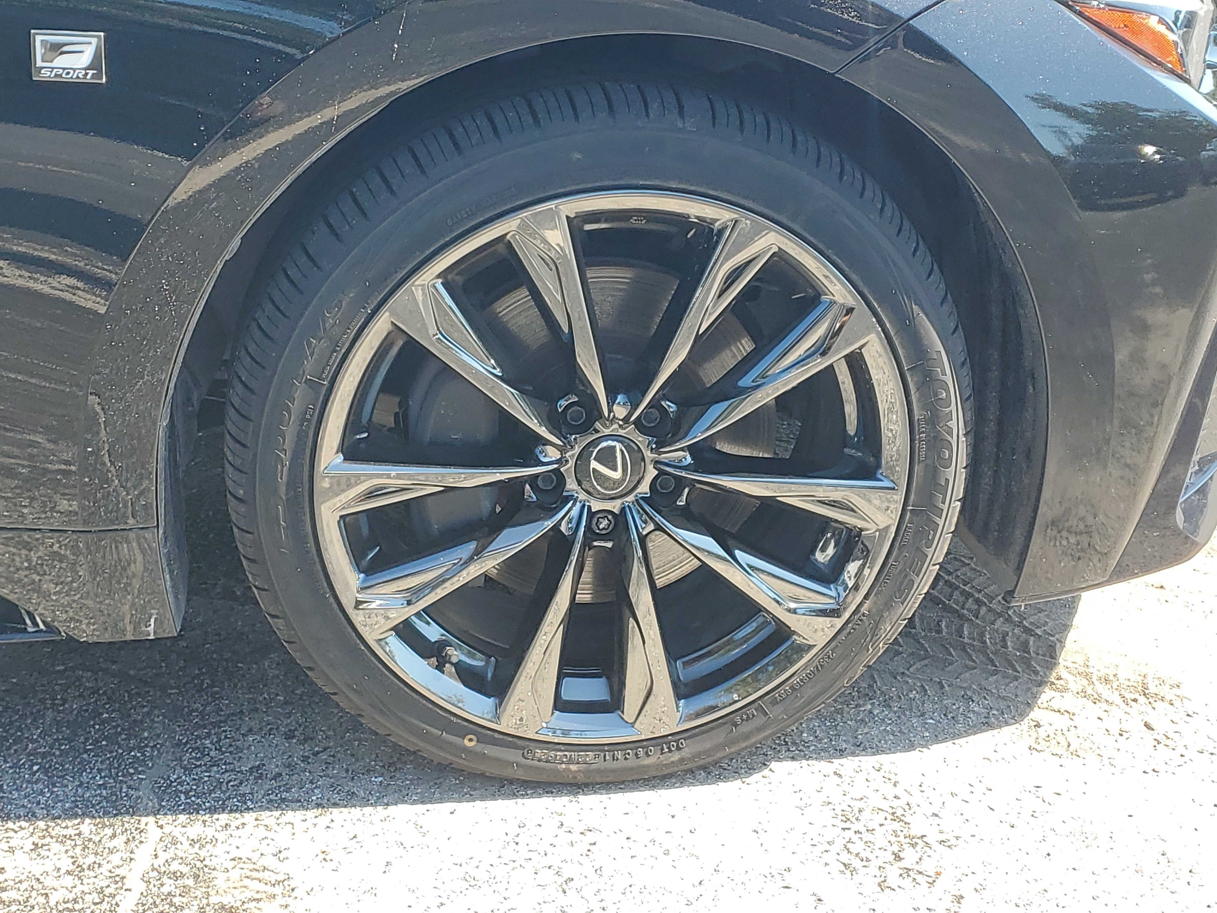 Used 2025 Lexus IS 350 F Sport w/ Navigation Package RWD image 7