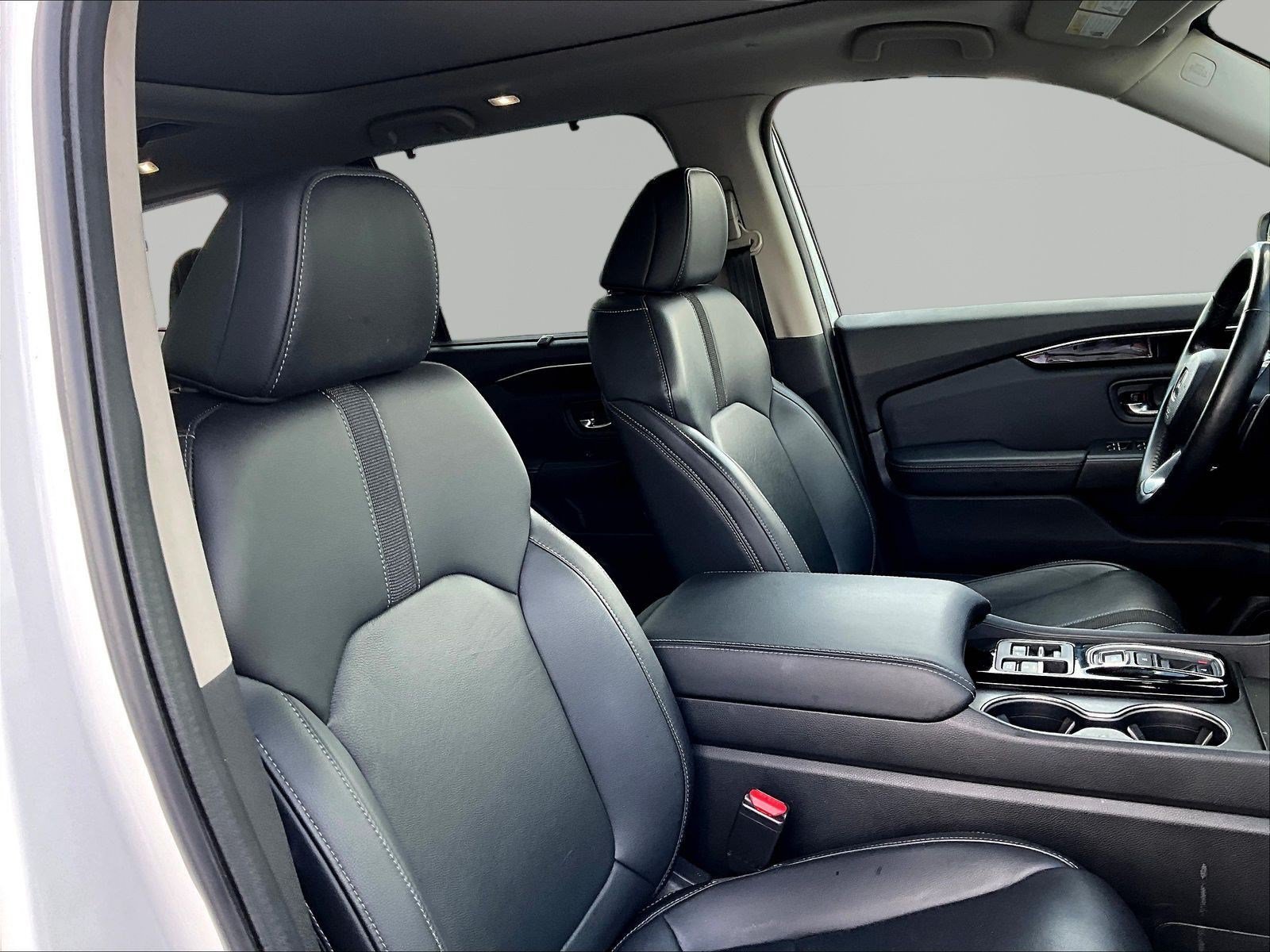 Used 2023 Honda Pilot Touring image 30