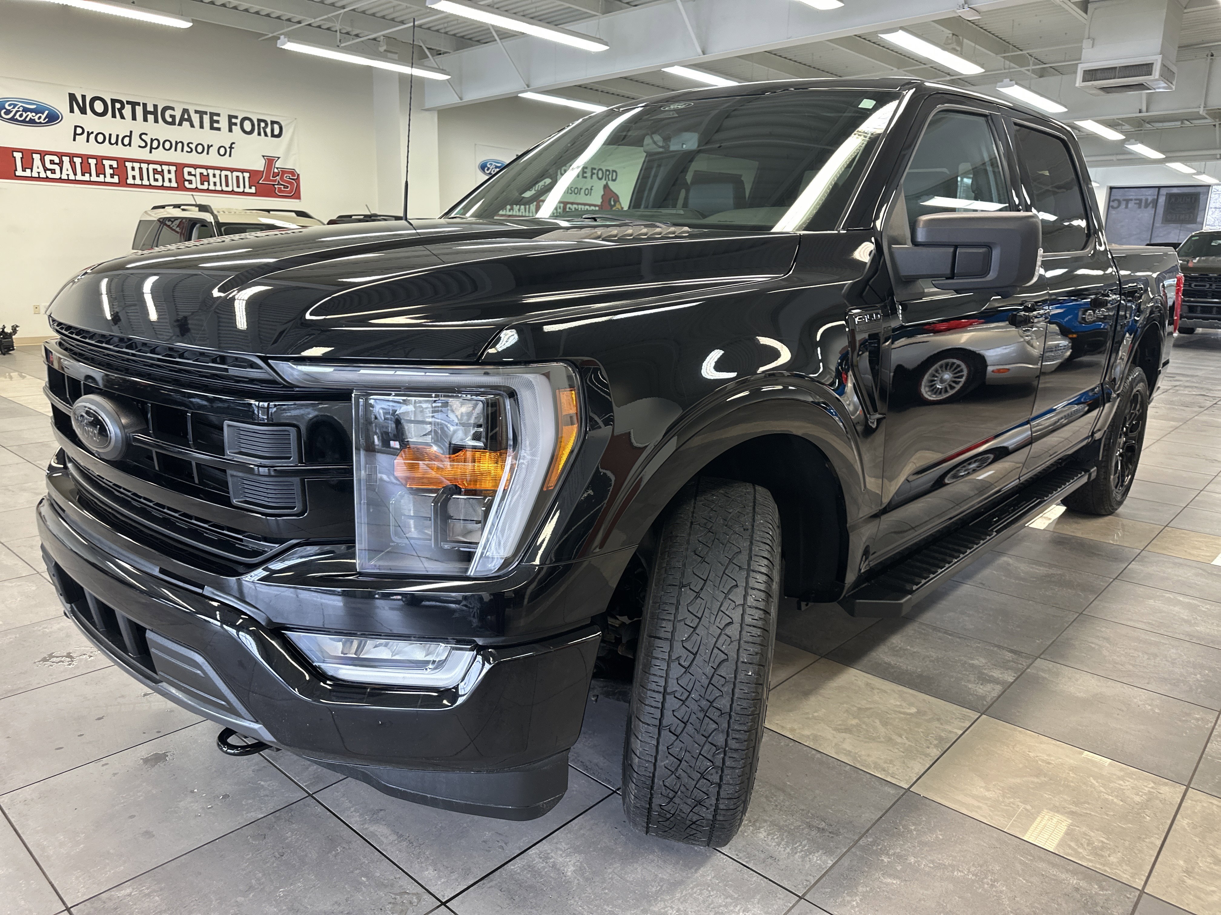 Used 2022 Ford F150 XLT w/ Equipment Group 302A High image 20