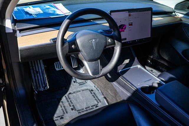 Used 2021 Tesla Model 3 Standard Range Plus image 10