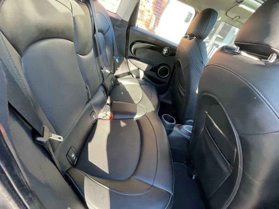 Used 2015 MINI Cooper S image 25