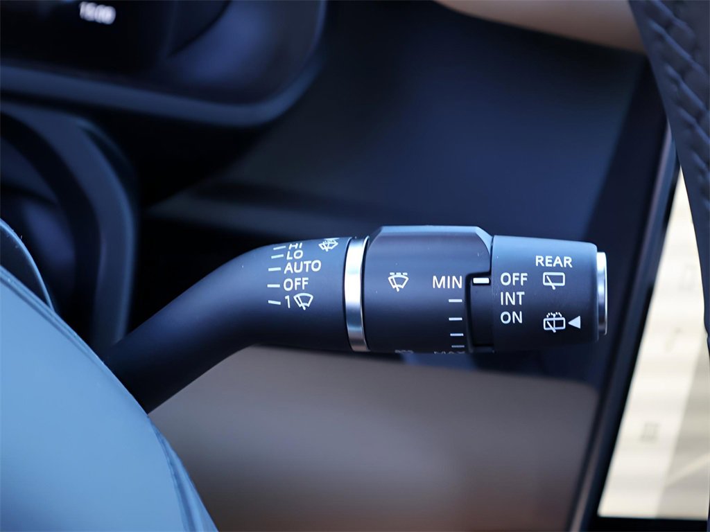 New 2026 Land Rover Defender 130 V8 image 33