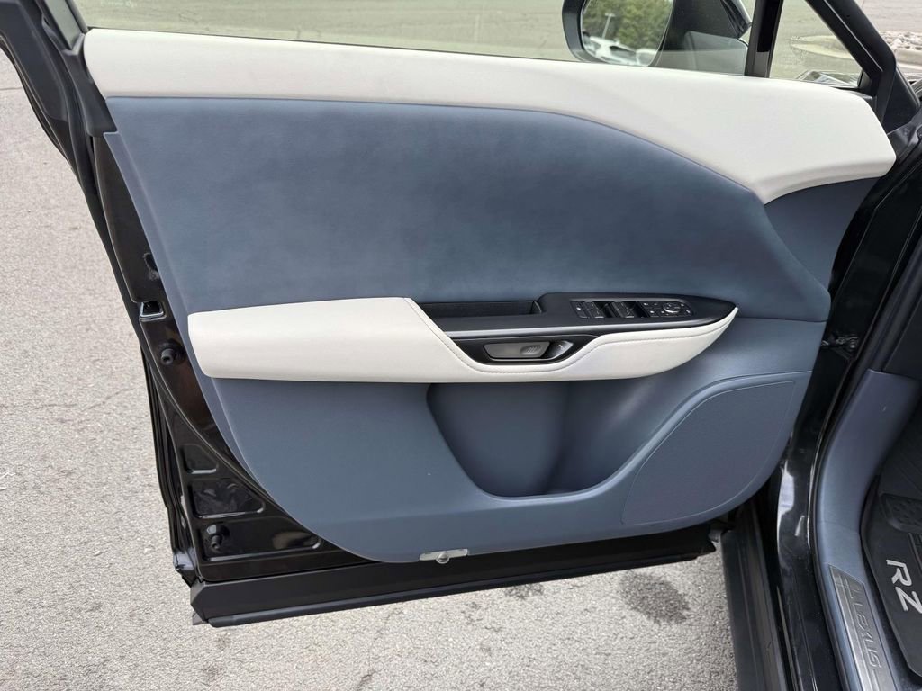 Used 2023 Lexus RZ 450e Premium w/ Technology Package image 13