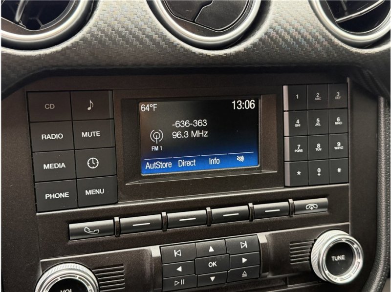 Used 2018 Ford Mustang Coupe RWD image 36