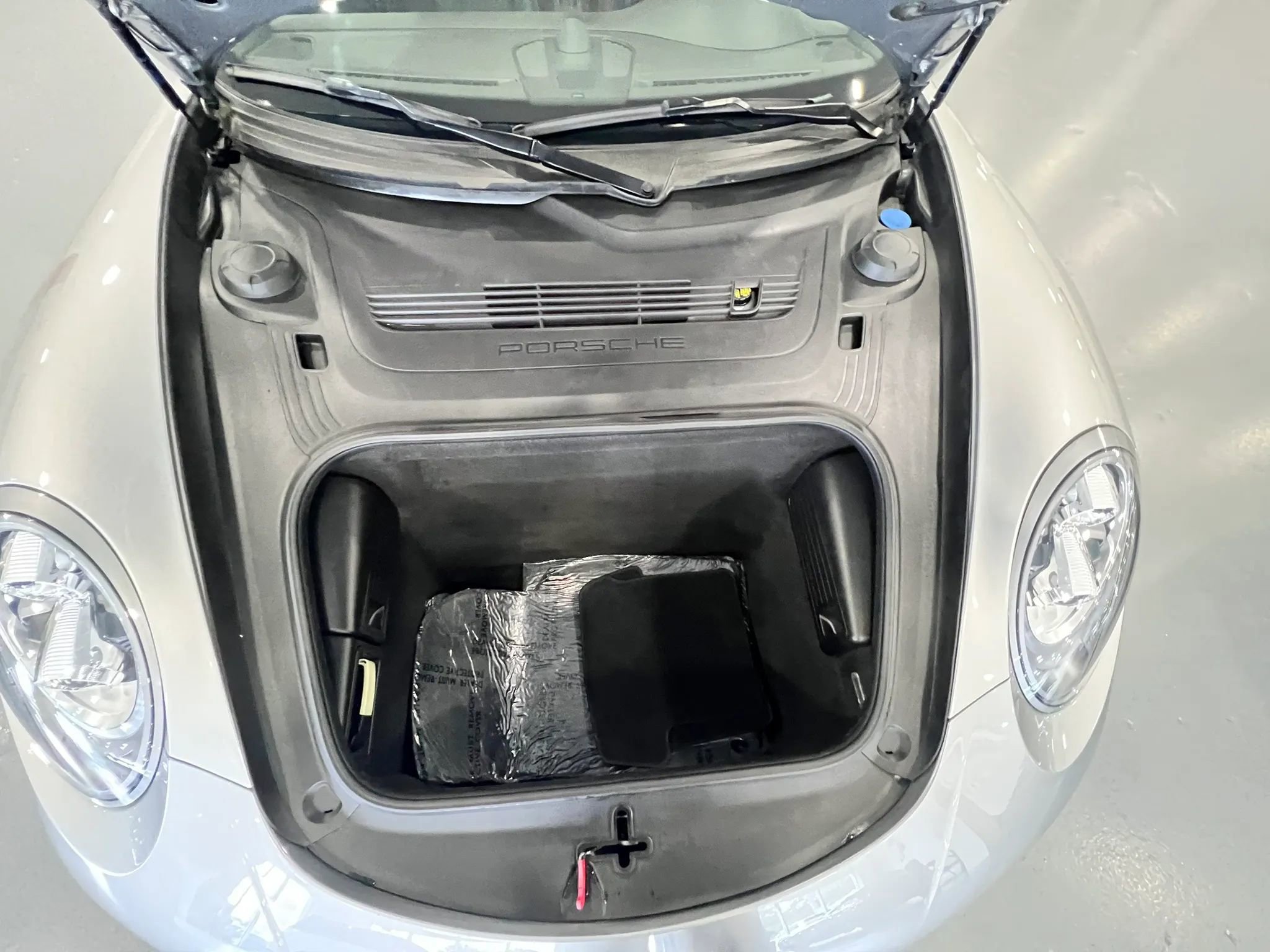 Used 2018 Porsche 911 Carrera S RWD image 15