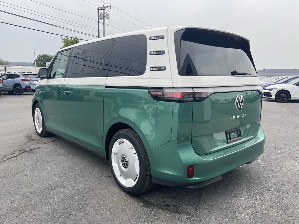 New 2025 Volkswagen ID. Buzz 1st Edition image 6