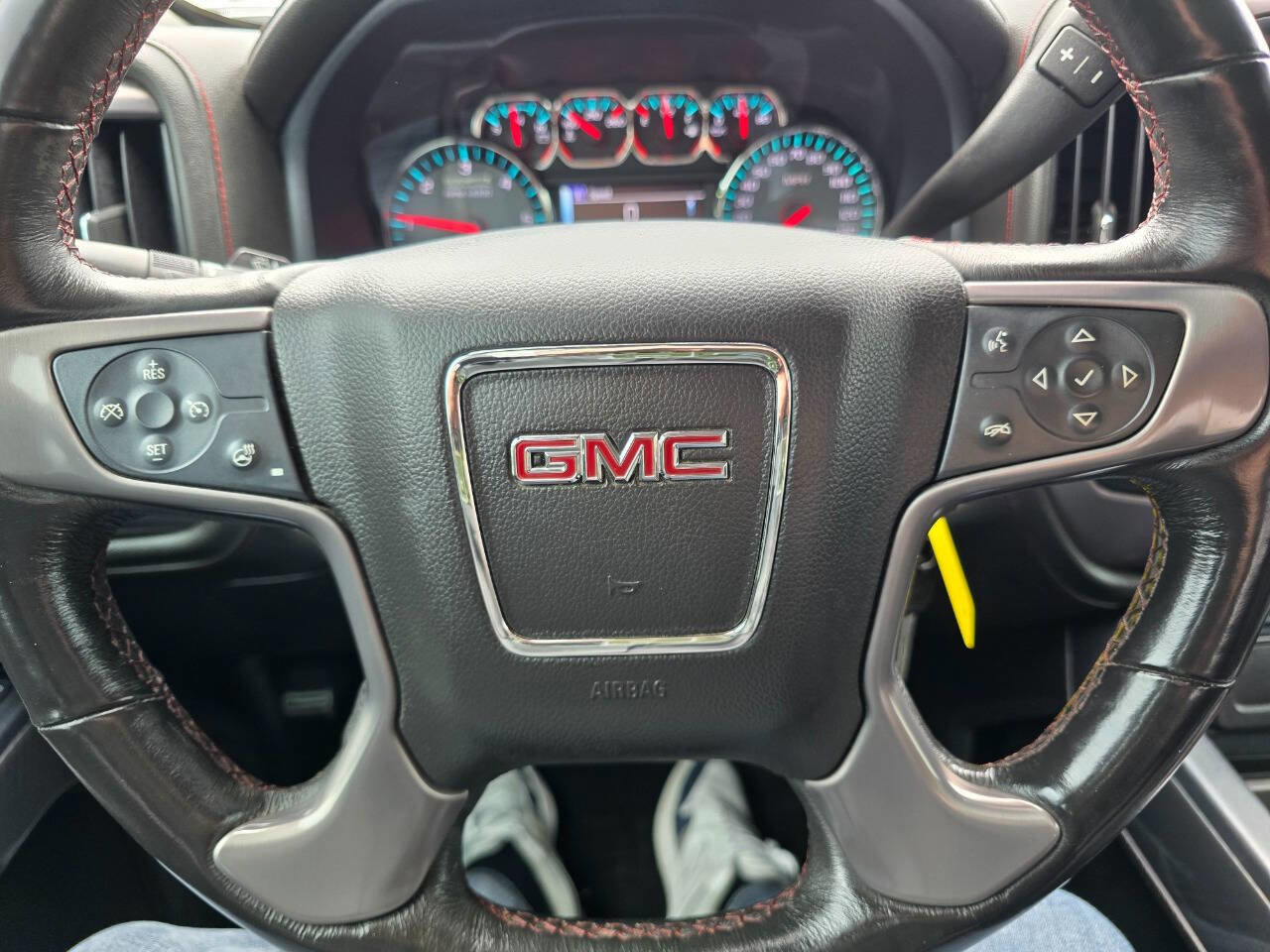 Used 2018 GMC Sierra 2500 SLT w/ All Terrain HD Package image 27