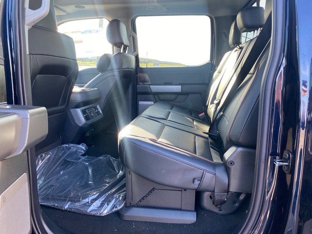 New 2025 Ford F250 Lariat w/ Lariat Ultimate Package image 14