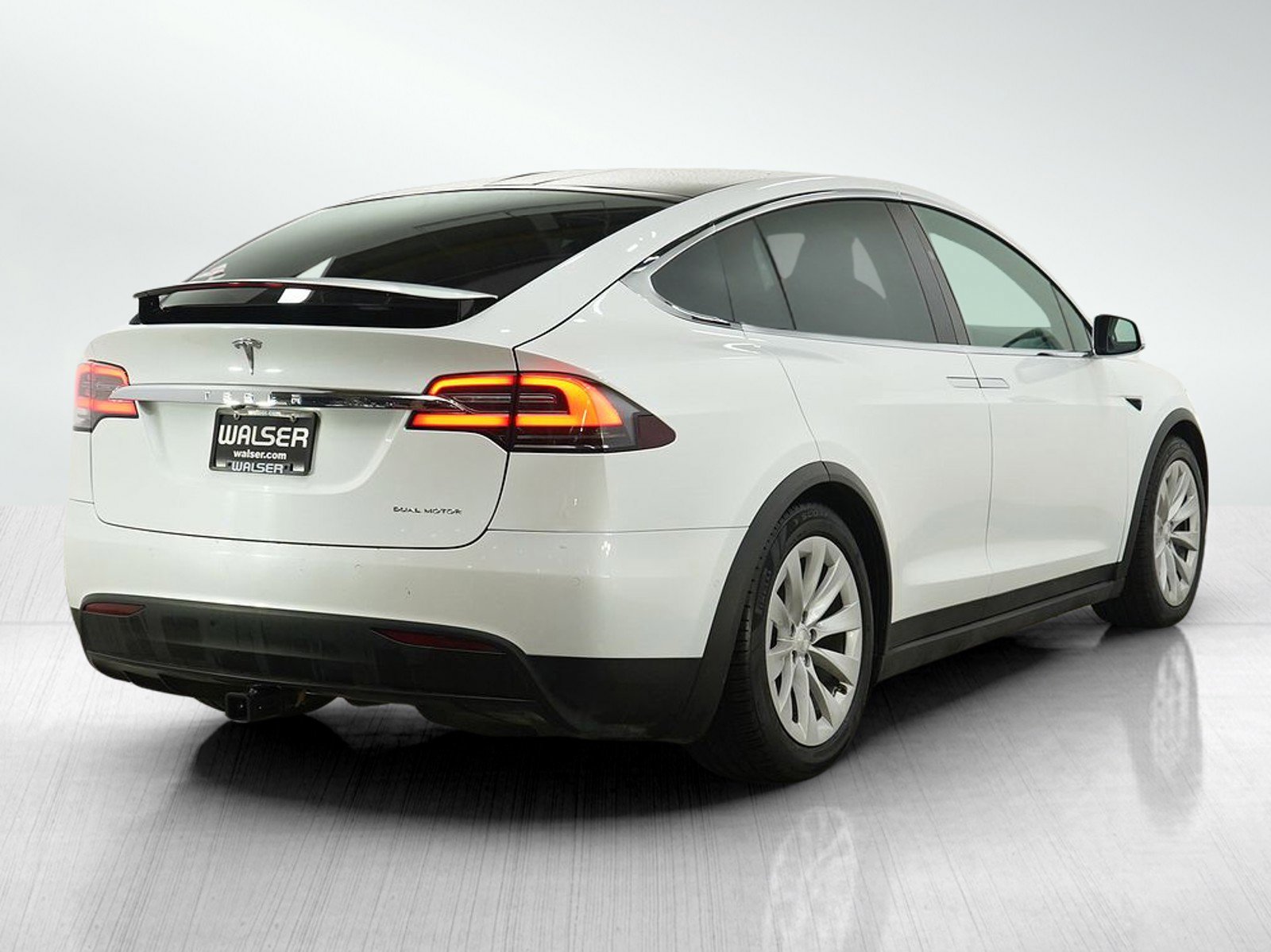 Used 2020 Tesla Model X Long Range AWD/4WD image 5