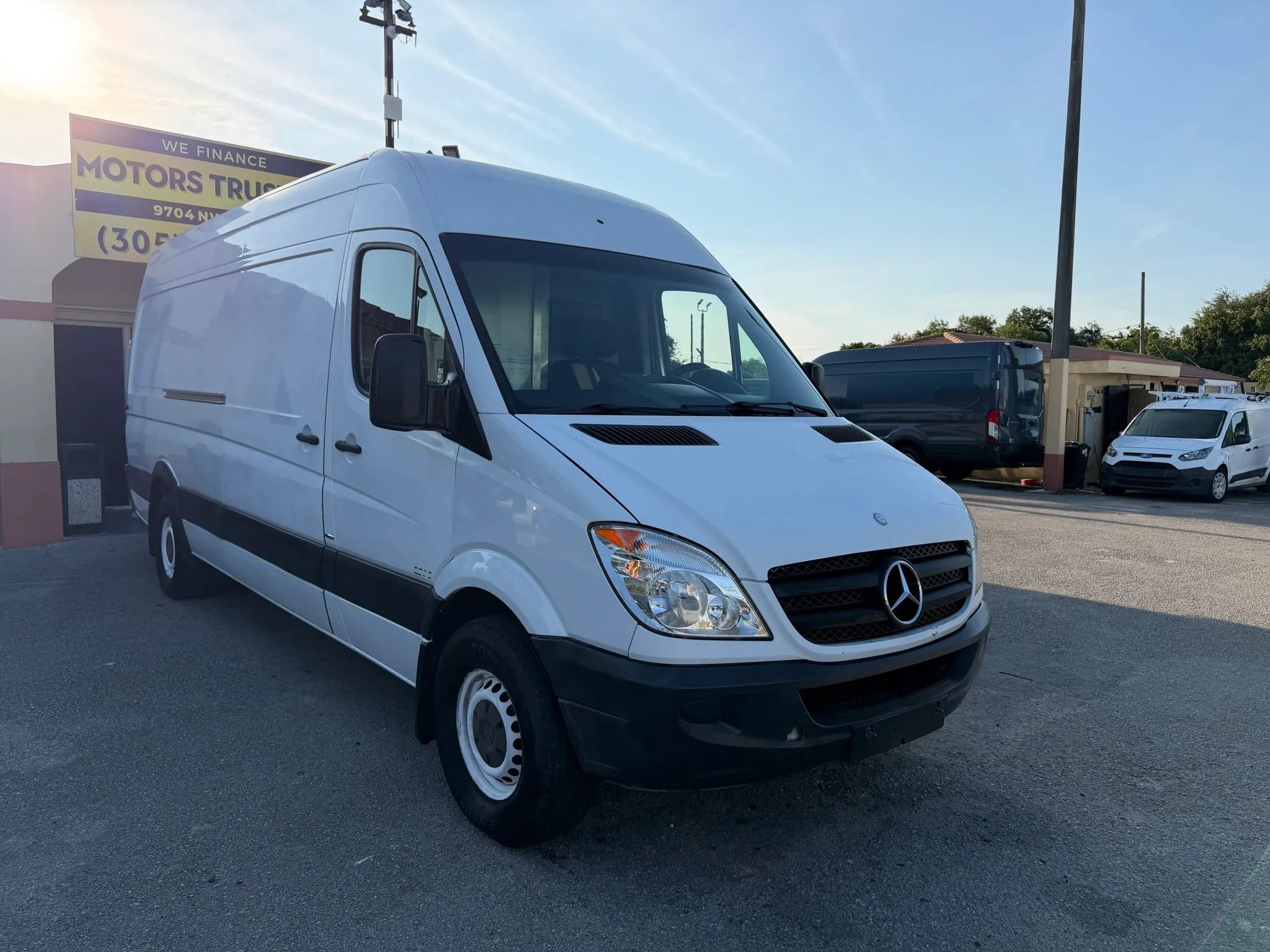 Used 2012 Mercedes-Benz Sprinter 2500 image 10