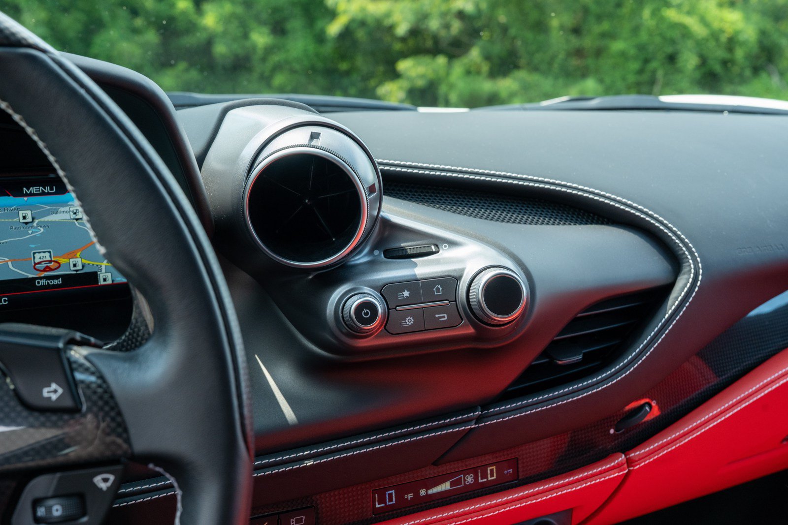 Used 2022 Ferrari F8 Tributo RWD image 38