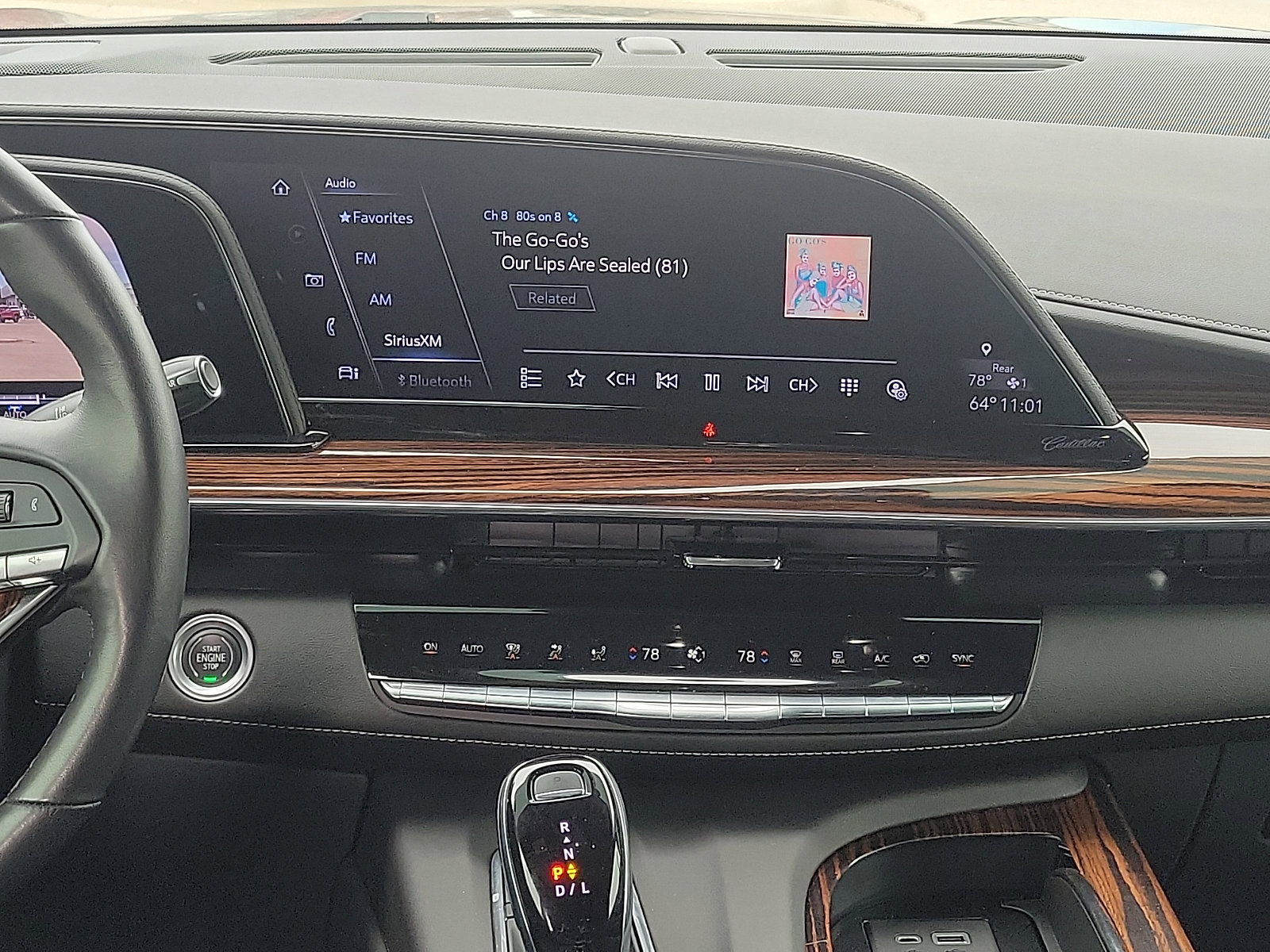 Used 2022 Cadillac Escalade ESV Luxury image 10