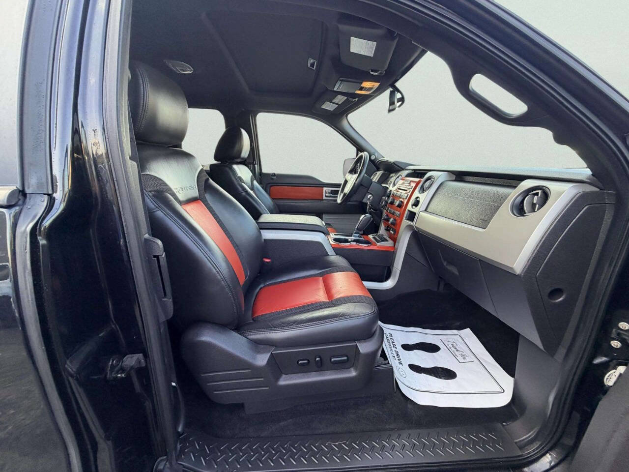 Used 2010 Ford F150 Raptor AWD/4WD image 22