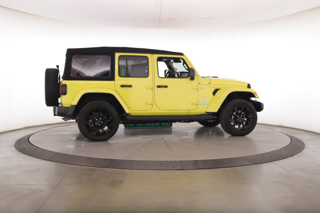 Used 2024 Jeep Wrangler Unlimited Sahara AWD/4WD image 6