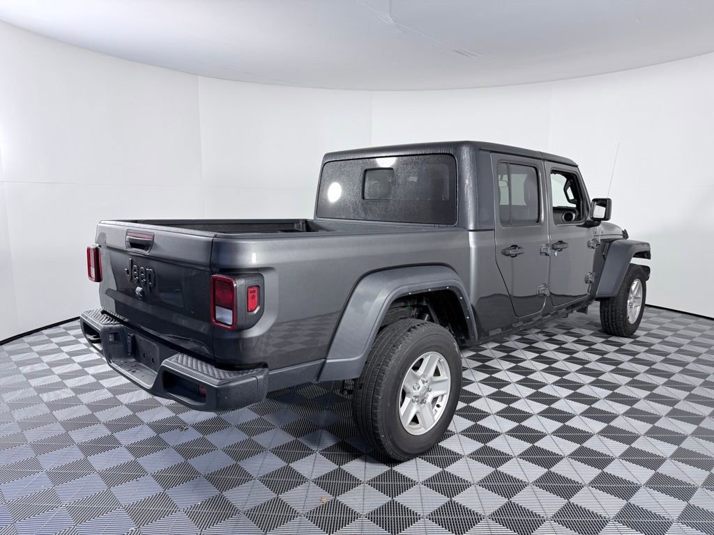Used 2023 Jeep Gladiator Sport image 6