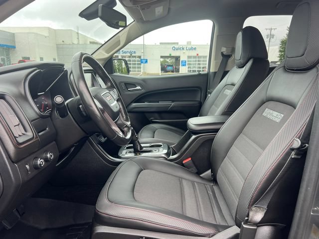 Used 2016 GMC Canyon SLE w/ All Terrain Package AWD/4WD image 4