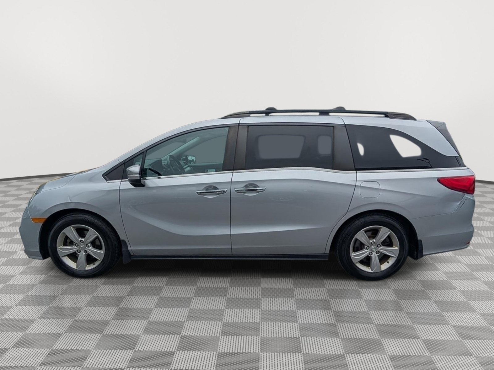 Used 2020 Honda Odyssey EX-L image 2