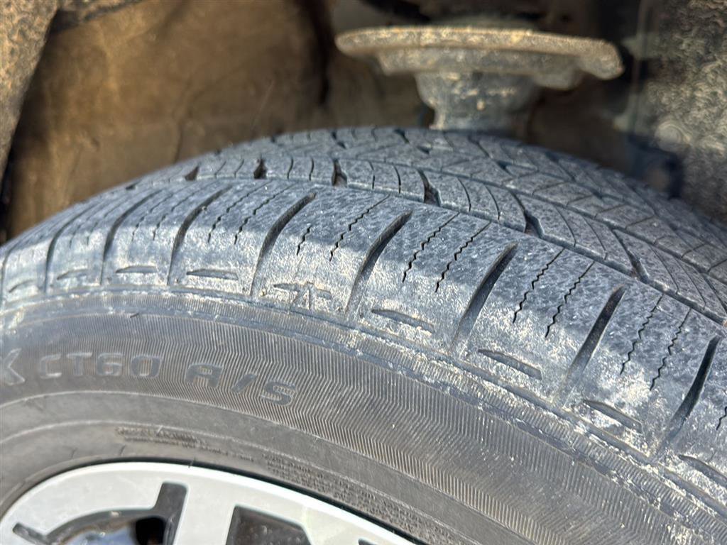 Used 2024 Subaru Forester Premium image 2