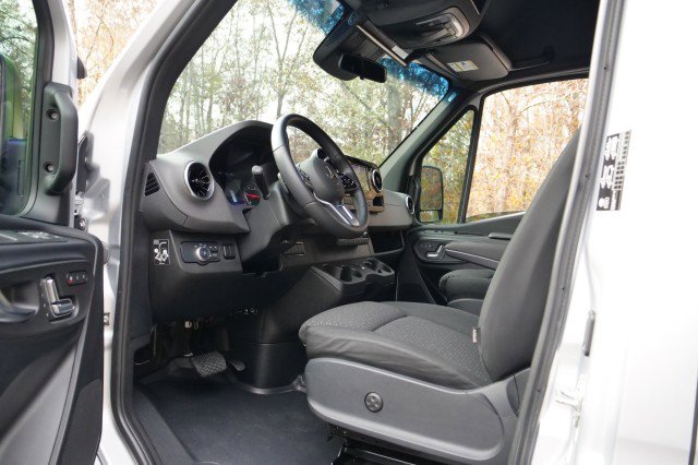 Used 2023 Mercedes-Benz Sprinter 3500 w/ Parking Package image 20