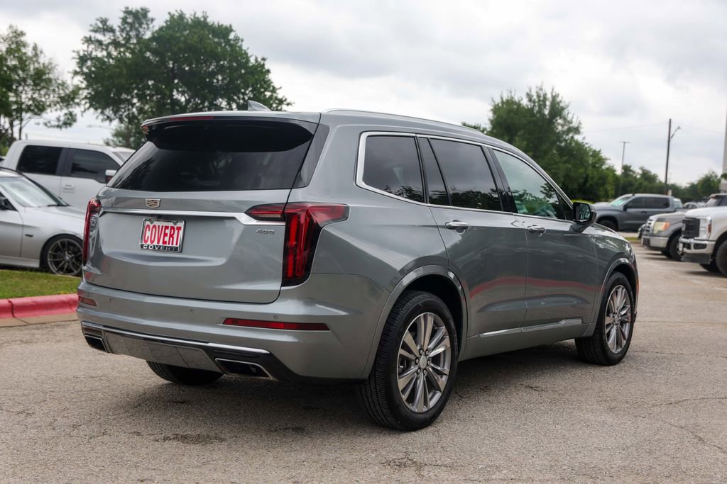 Used 2023 Cadillac XT6 Premium Luxury FWD image 4