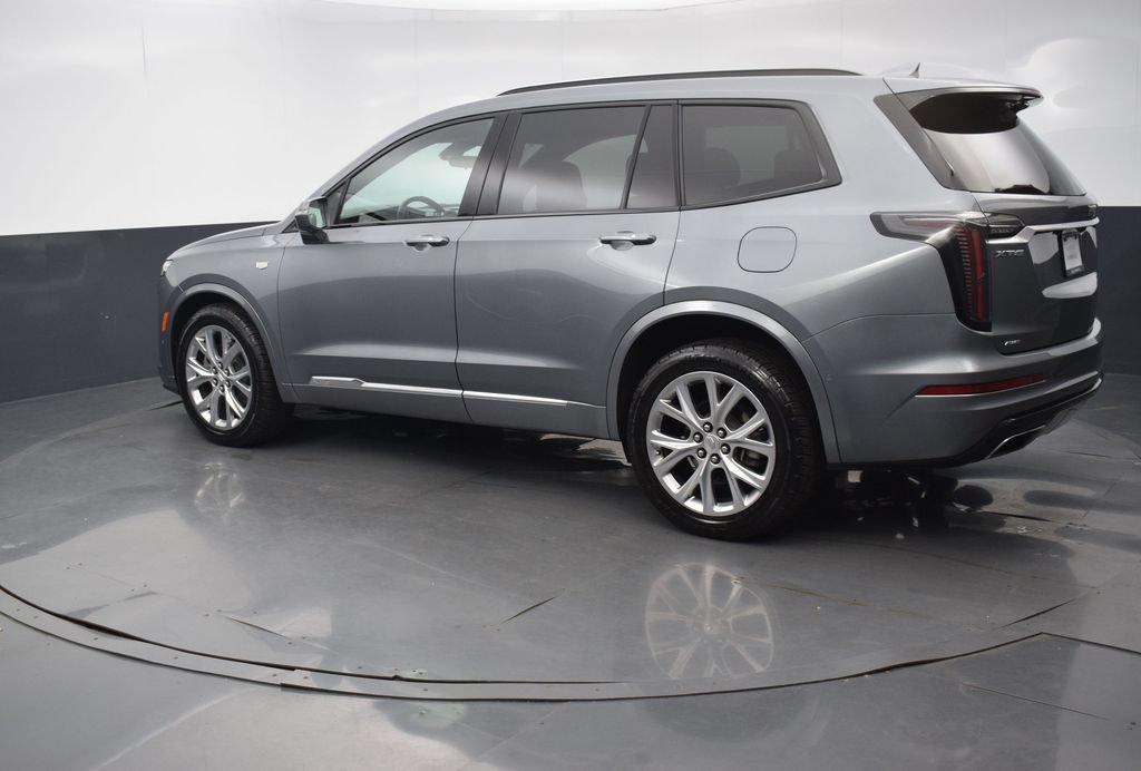 Used 2020 Cadillac XT6 Sport AWD/4WD image 3