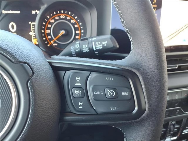 New 2026 Jeep Wrangler Unlimited Rubicon w/ Xtreme 35 Tire Package image 17