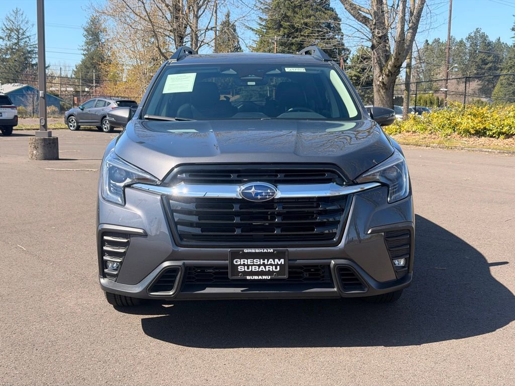 Used 2023 Subaru Ascent Limited image 2