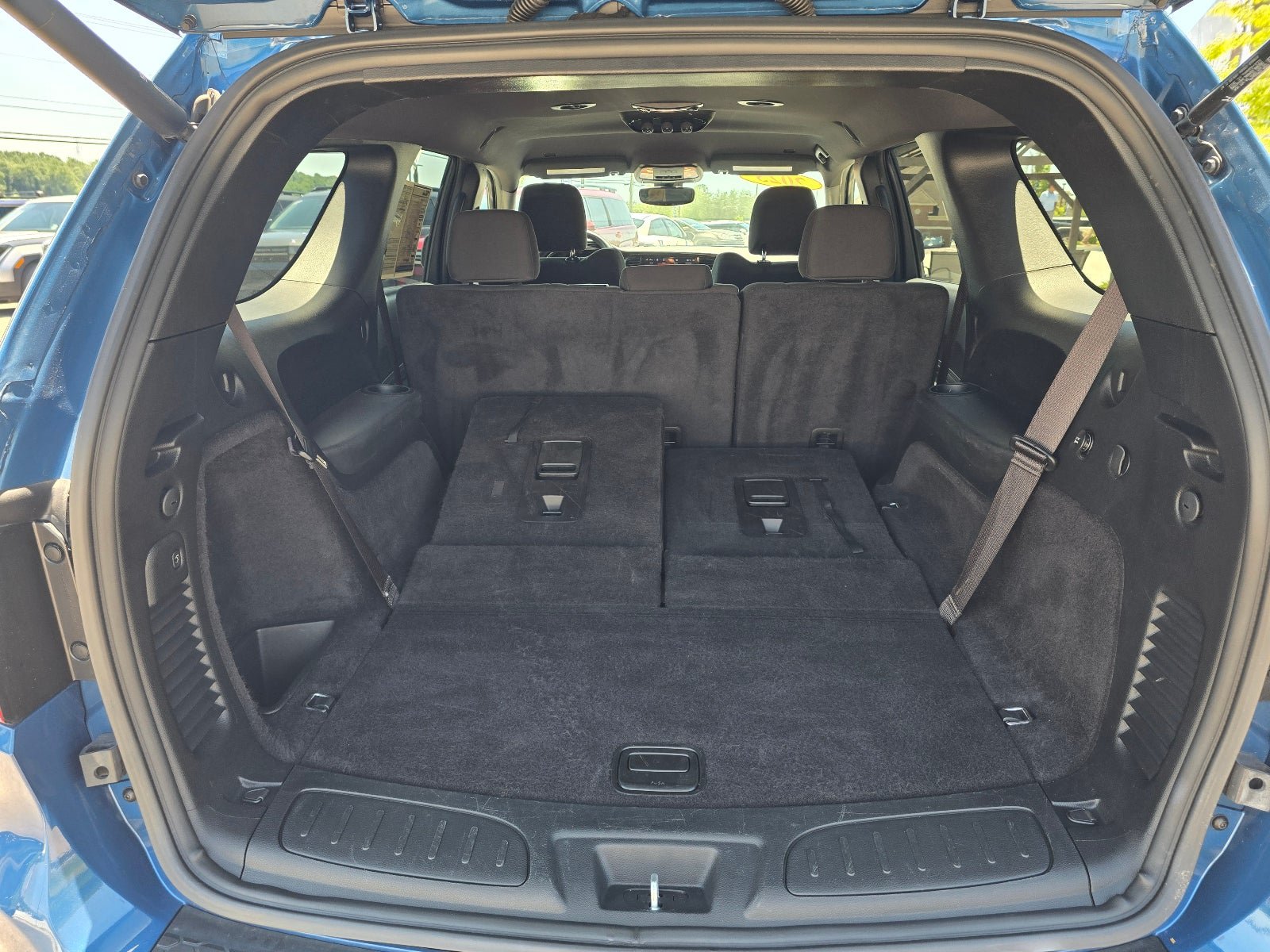 Used 2025 Dodge Durango GT AWD/4WD image 25