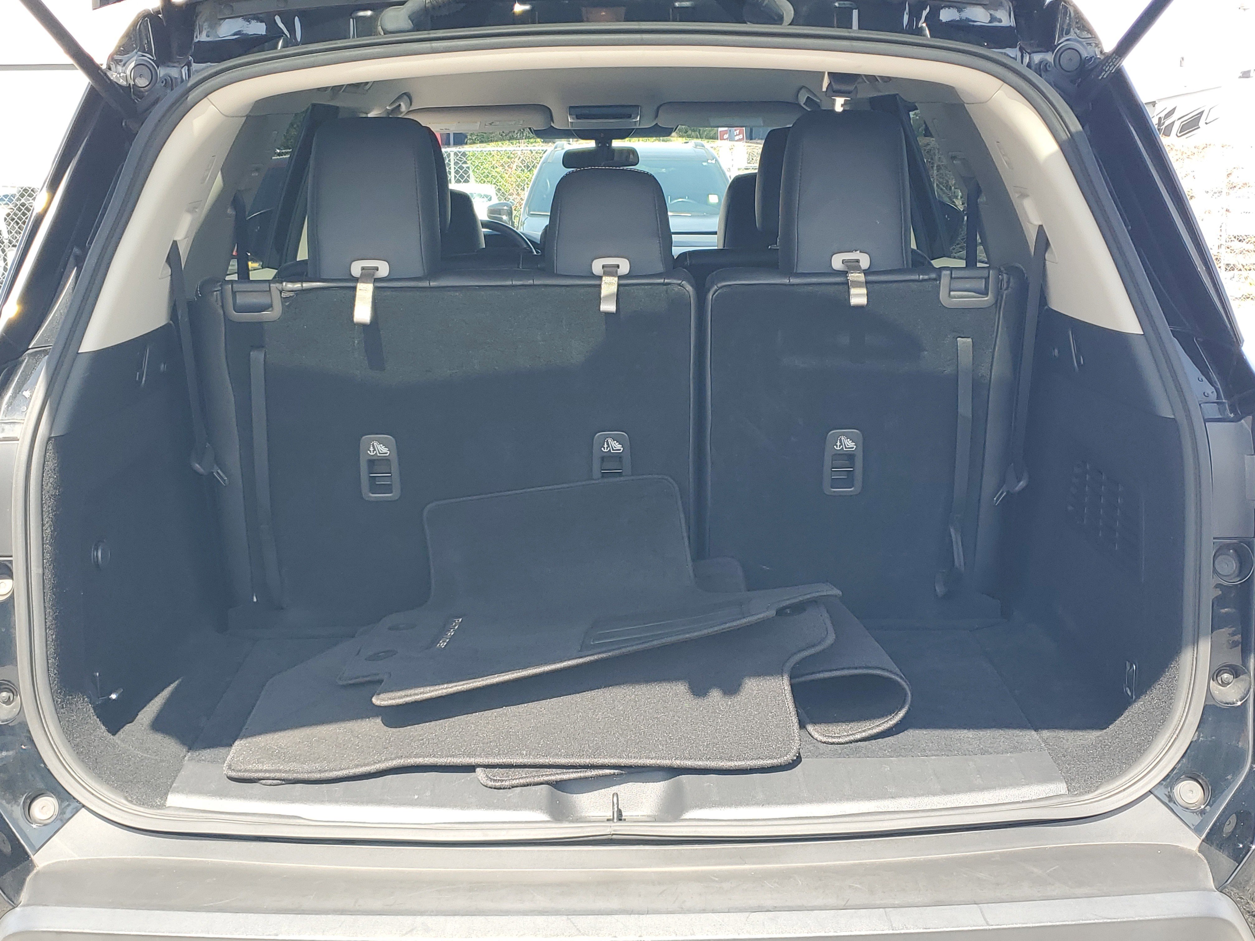 Certified 2022 Nissan Pathfinder SV FWD image 7