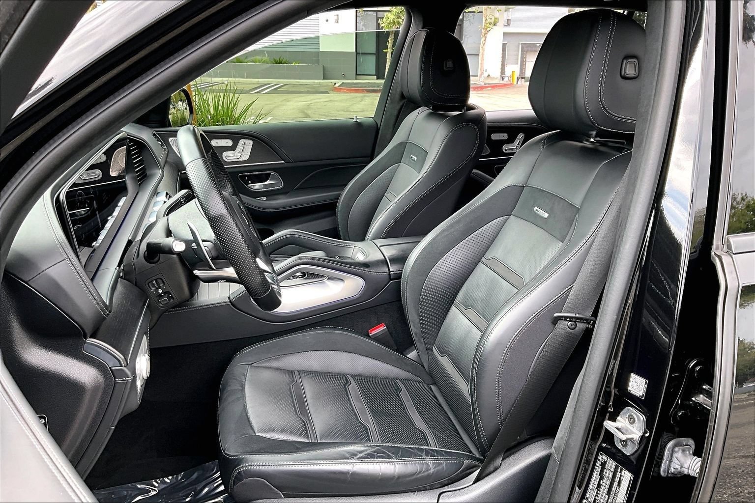 Used 2023 Mercedes-Benz GLS 63 AMG 4MATIC image 10