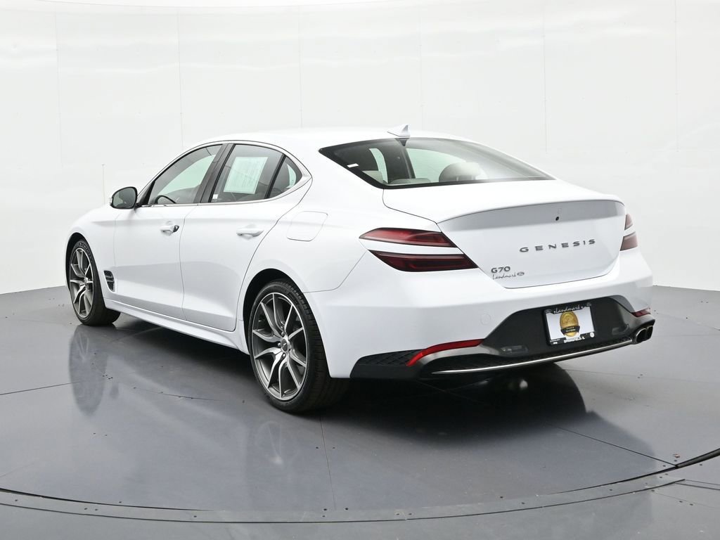 Used 2023 Genesis G70 2.0T image 8