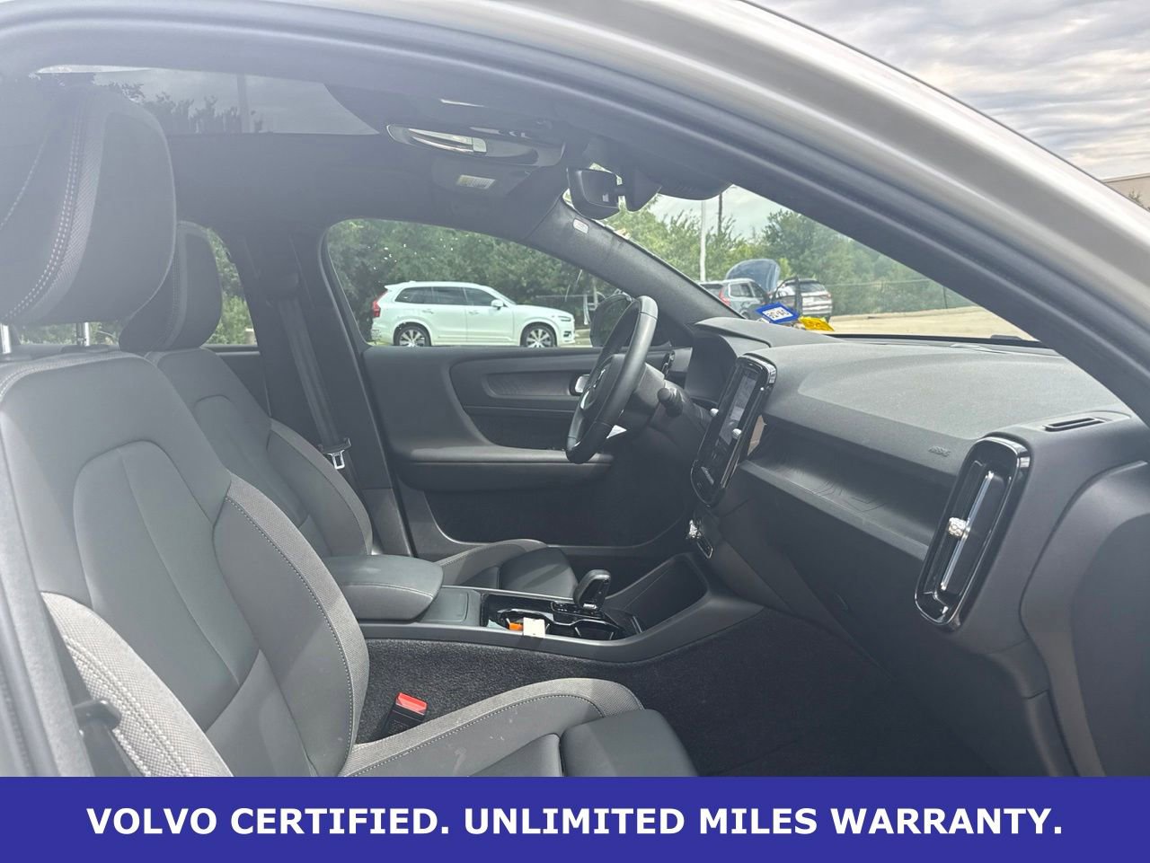 Certified 2023 Volvo C40 Recharge Core AWD/4WD image 9
