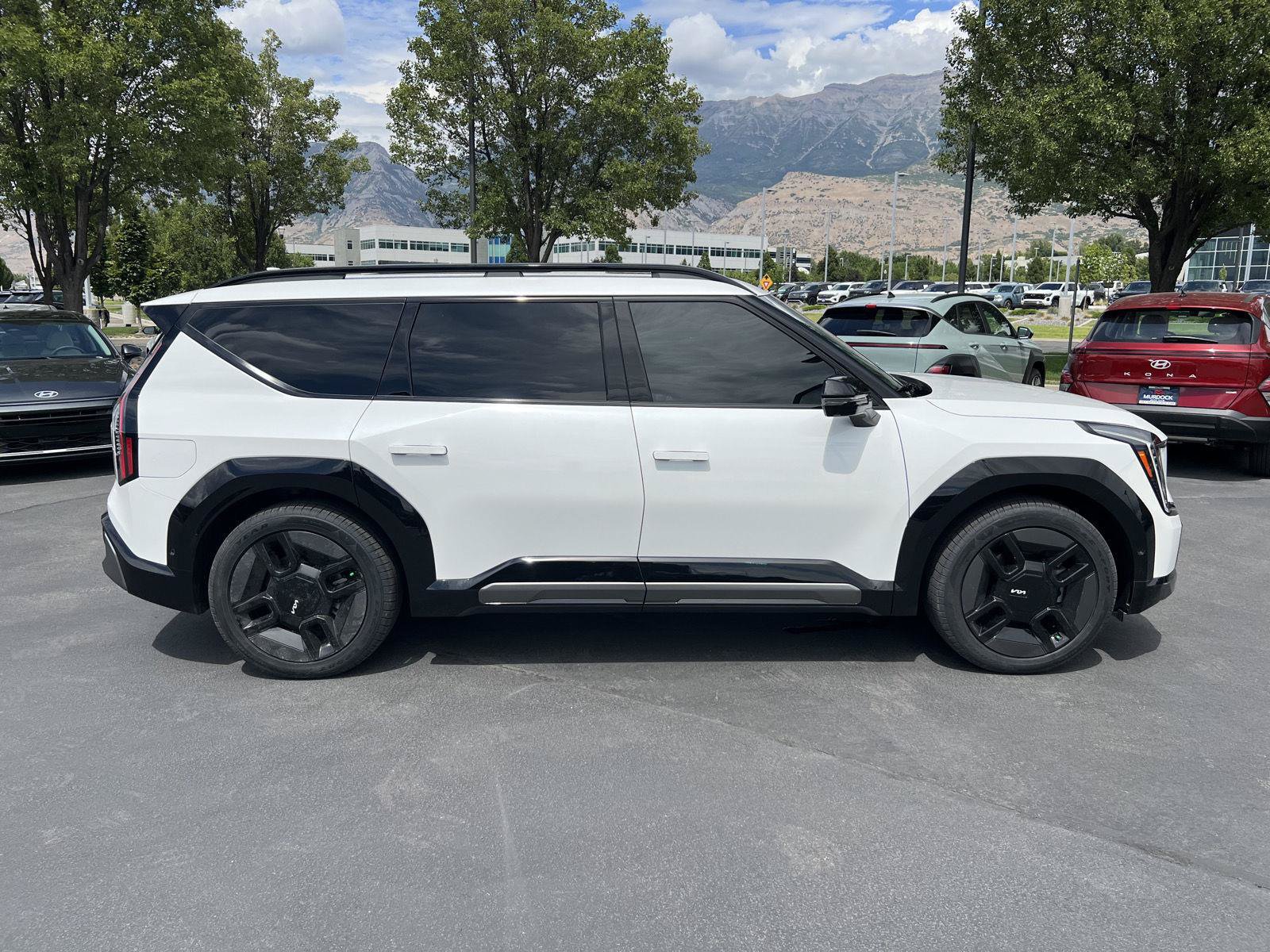 Used 2024 Kia EV9 GT-Line AWD/4WD image 15