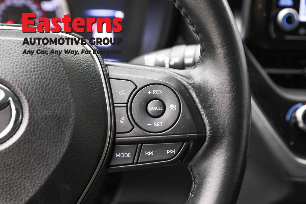 Used 2022 Toyota Corolla Cross LE image 16