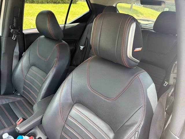 Used 2020 Nissan Kicks SR w/ SR Premium Package FWD image 10