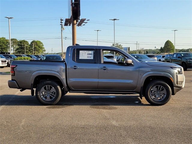 New 2026 Nissan Frontier SV image 2