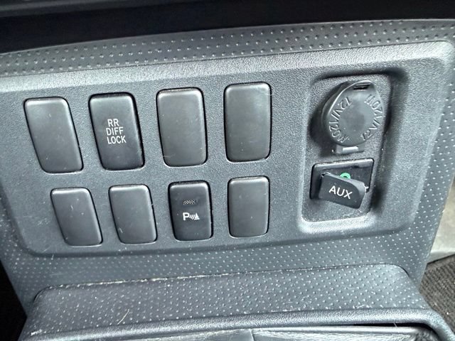 Used 2008 Toyota FJ Cruiser 4WD image 20