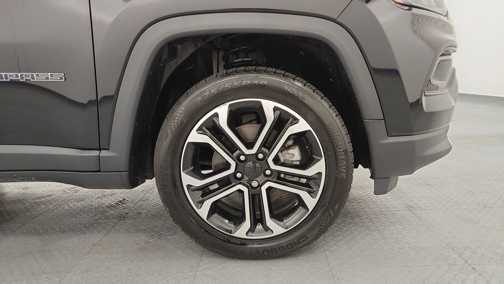 Used 2022 Jeep Compass Limited AWD/4WD image 22