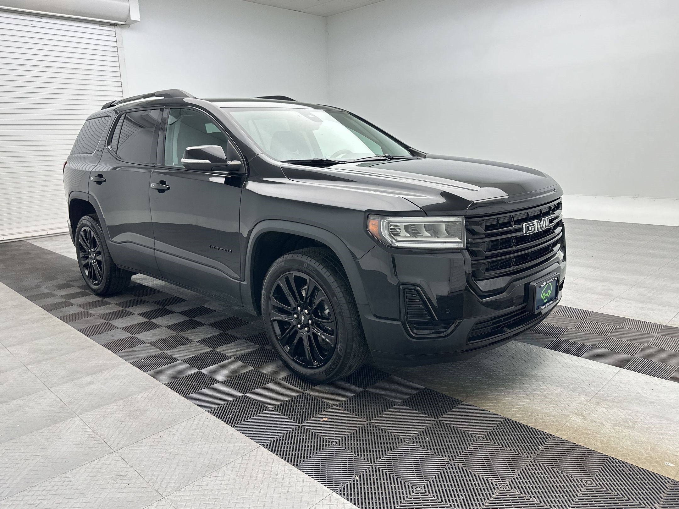 Certified 2022 GMC Acadia SLE w/ Driver Convenience Package AWD/4WD image 7