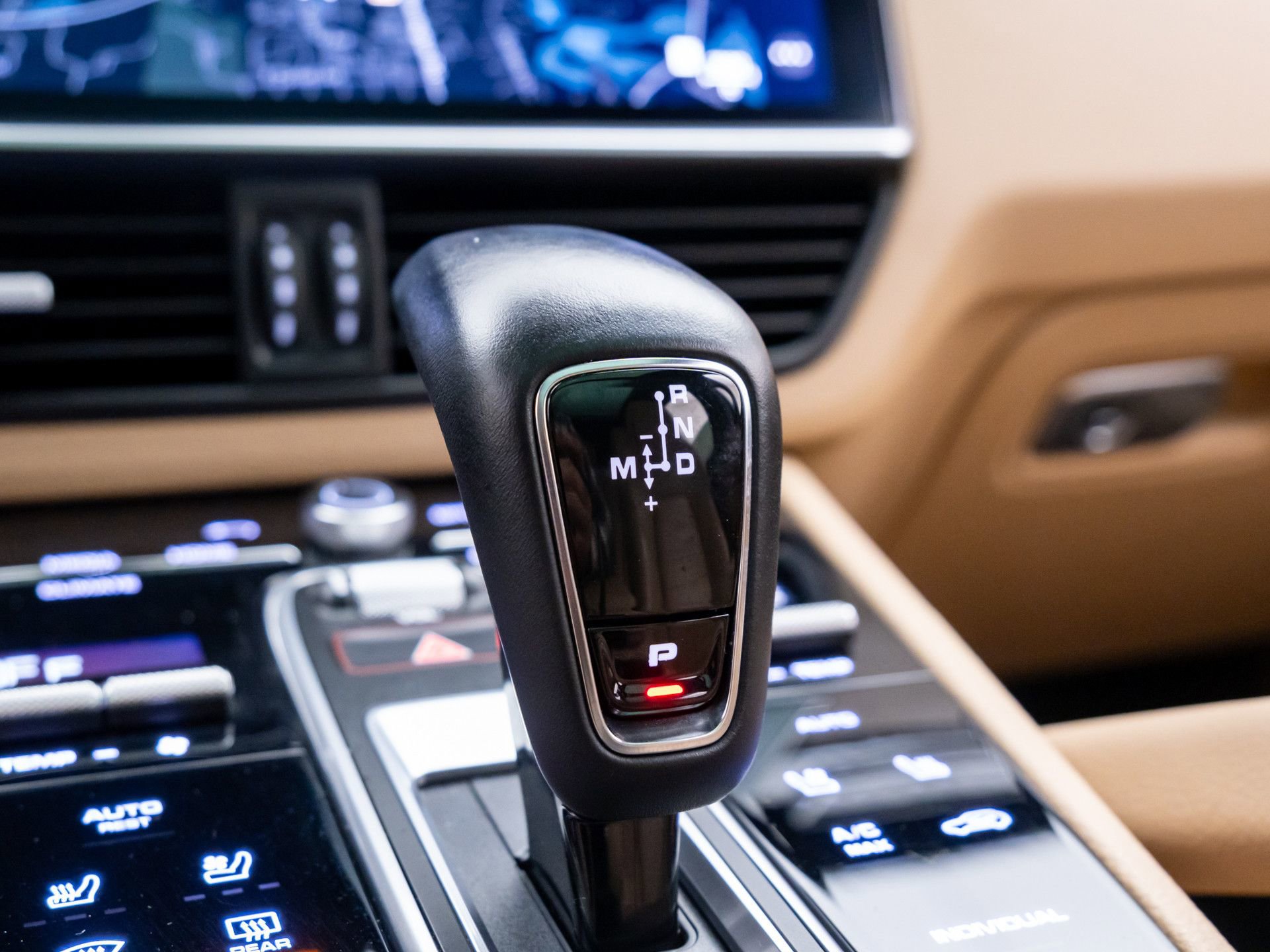 Certified 2023 Porsche Cayenne image 13