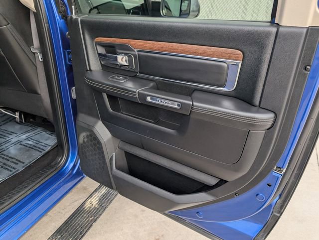 Used 2015 RAM 2500 Laramie w/ Convenience Group image 33