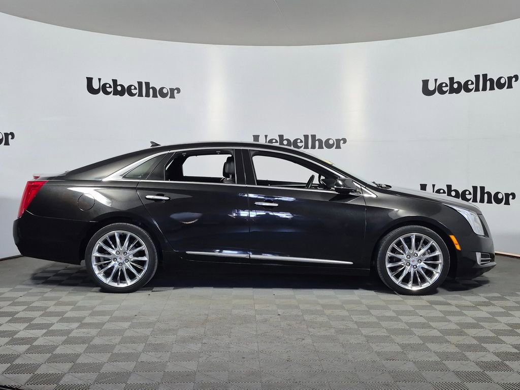 Used 2013 Cadillac XTS Platinum AWD/4WD image 8
