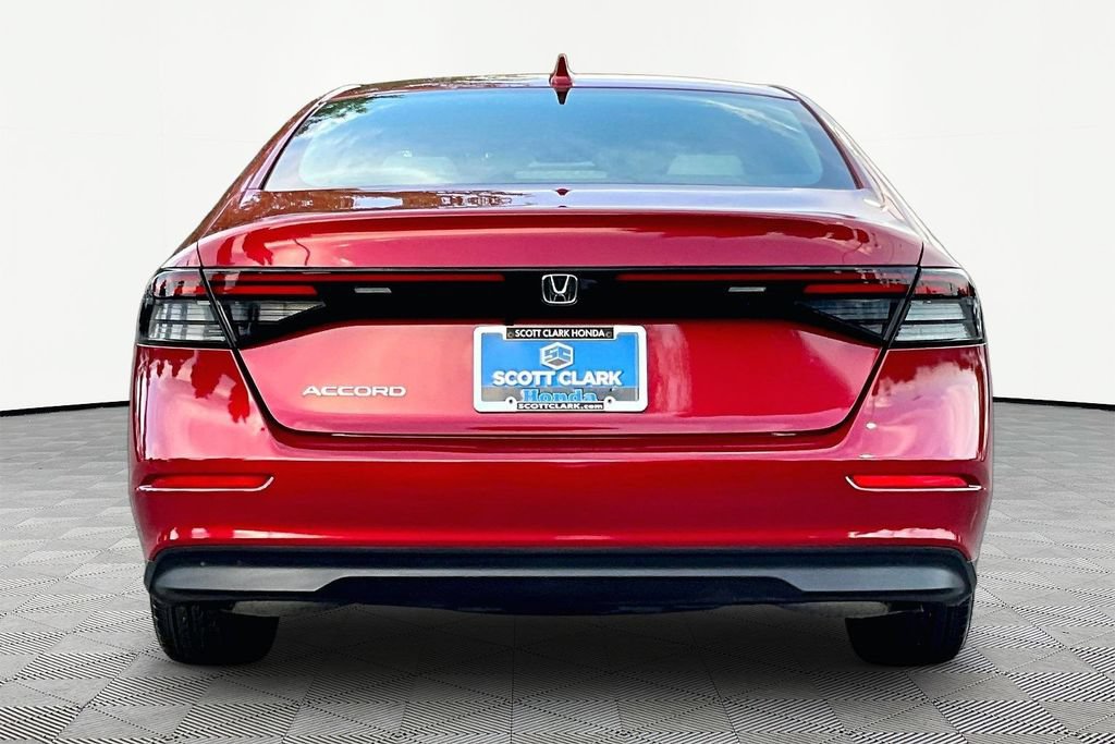 Used 2023 Honda Accord EX image 7