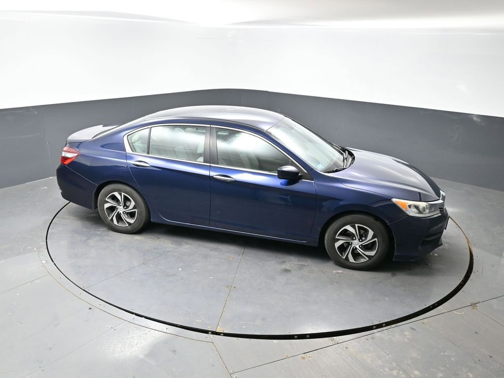 Used 2016 Honda Accord LX image 12
