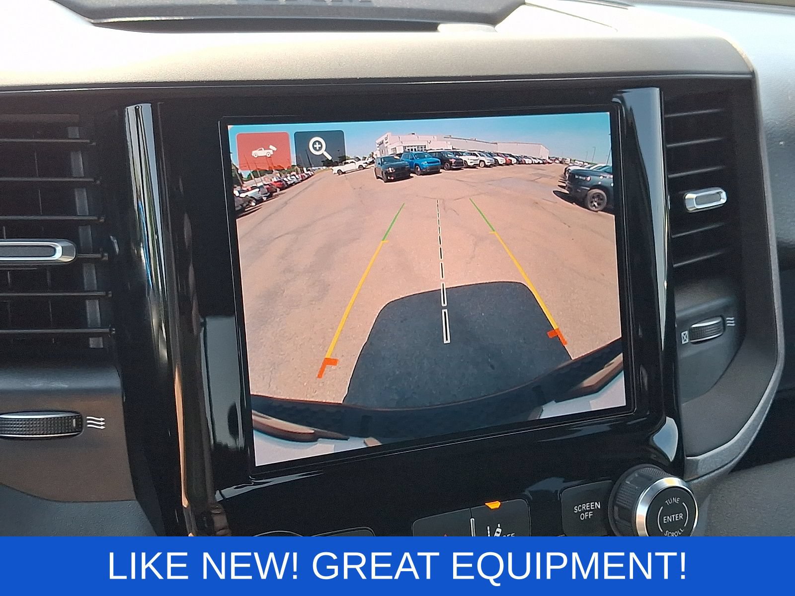 Used 2025 RAM 1500 Warlock AWD/4WD image 18