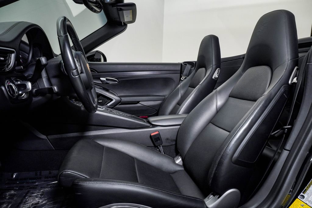 Certified 2015 Porsche 911 Carrera GTS image 5