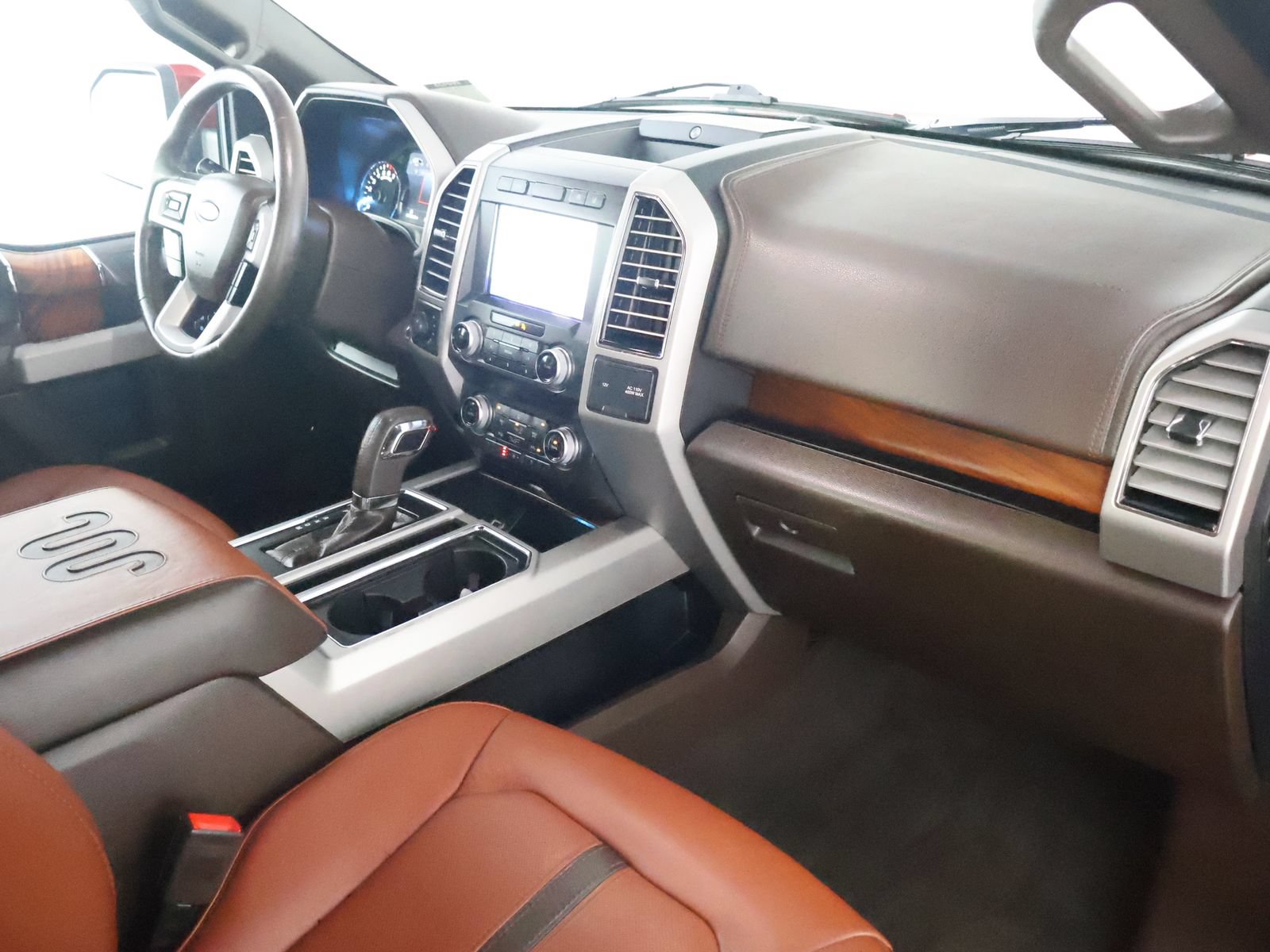 Used 2020 Ford F150 King Ranch w/ Equipment Group 601A Luxury AWD/4WD image 54